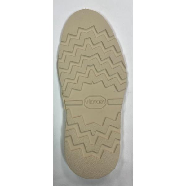 製靴材料　本底（4014）白色　ヒール厚さ29ｍｍソール厚さ12mmサイズ80巾12cm長さ30cm100巾13cm長さ31.4cm120巾13.3cm長さ34cm1足セットになります。ビジネスシューズ・ドレスシューズの修理・製作におすすめです。