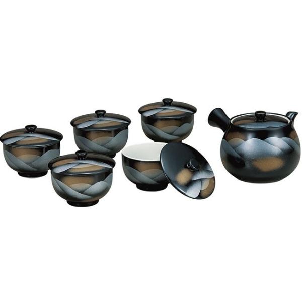 ≪九谷焼≫ 加賀百万石360年の伝統美加賀百万石に代表されるその豪放、華麗な風格を持つ作風は他の焼き物の追従を許さないものがあります。開窯以来360年の歳月を経た現在も尚、その技は脈々と受継がれ世界的に高く評価されております。美術的完成度が...