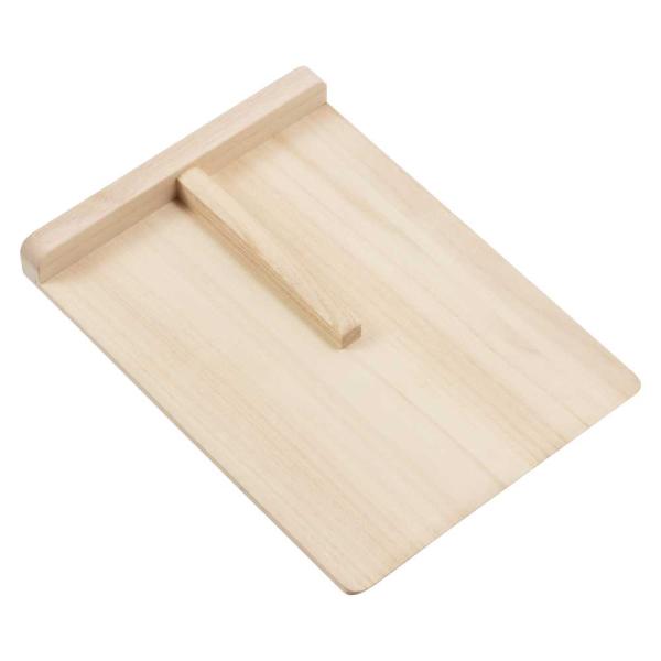 そば打ち用のこま板です。麺を切る時の定規になるもので、これをずらした間隔によって麺の太さを調節していきます。サイズ：約25×18×高2.7(cm)素材：木製（桐）日本製