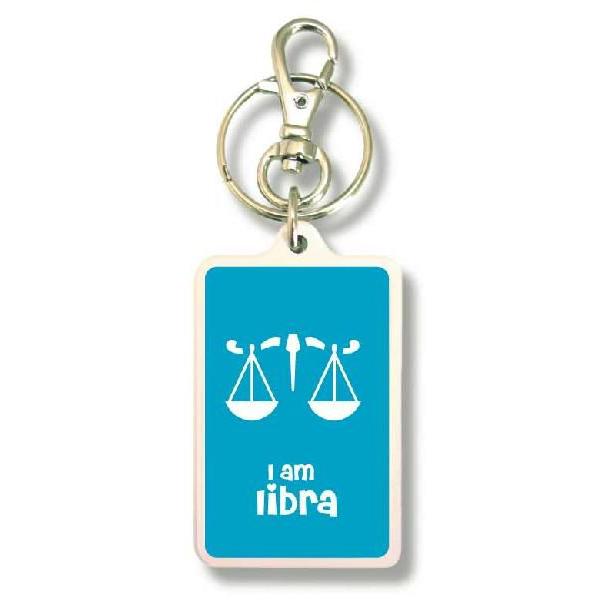 SIZE:W3.3cm H5cm屋外使用ＯＫ！耐水性のあるステッカーがキーホルダーの両面に張られています。便利な2WAYなので鍵と一緒はモチロン、カバンや携帯など色々なところでお楽しみ下さい。