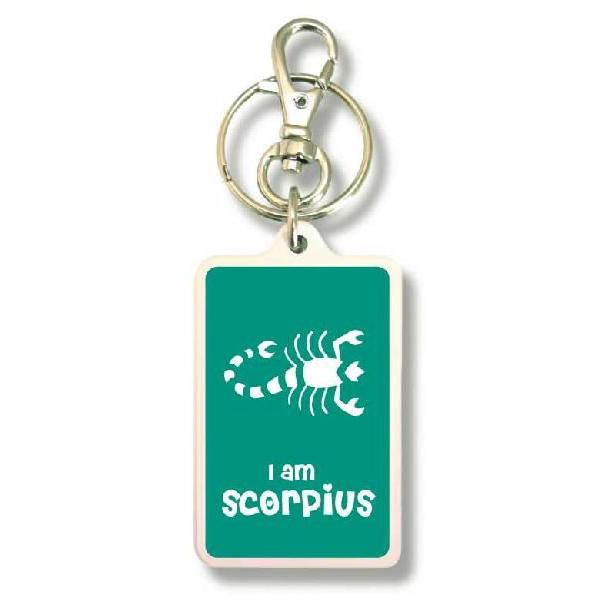 SIZE:W3.3cm H5cm屋外使用ＯＫ！耐水性のあるステッカーがキーホルダーの両面に張られています。便利な2WAYなので鍵と一緒はモチロン、カバンや携帯など色々なところでお楽しみ下さい。