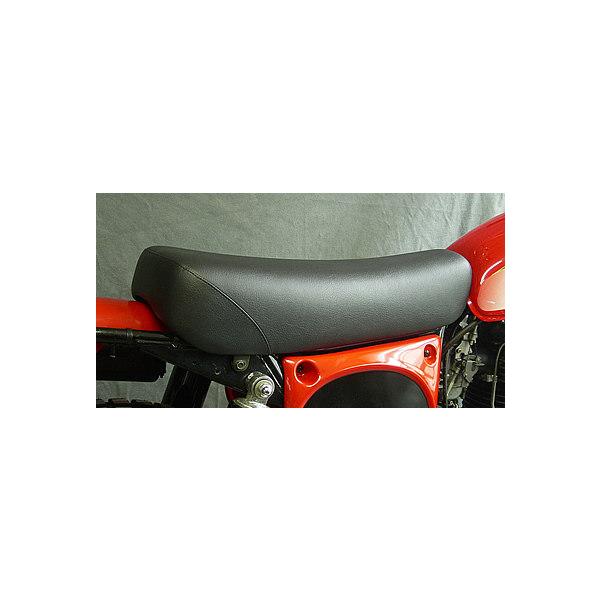 OSCAR オスカー スクランブルシートHigh 250TR KAWASAKI 楽天市場】OSCAR オスカー スクランブルシートHigh 250TR