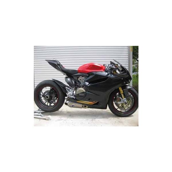 ドゥカティ パニガーレ　 右アンダーカウル　CORSE 480.1.047.1A Ducati - 1299パニガーレ アンダーカウル 右 赤 480.1.740.1A