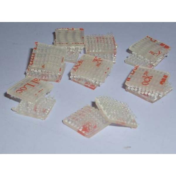 Pyramid Plastics �s���~�b�h�v���X�`�b�N �w�b�h���C�g�E�J�o�[�E�x���N���E�^�u(Headlight cover velcro sticky tabs) ���̑��O���I�v�V�����E��C���i �O��