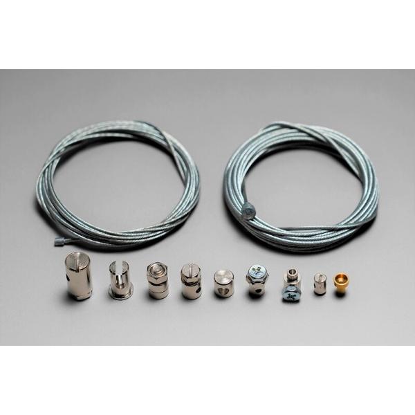 ※詳細な出荷時期はご注文後にメールでご案内します。■適合車種　   　　備考: 汎用■商品番号6345■商品概要【サイズ】・クラッチケーブル 長さ2000mm／外径Φ1.6mm・スロットルケーブル 長さ2000mm／外径Φ1.2mm入数：タ...