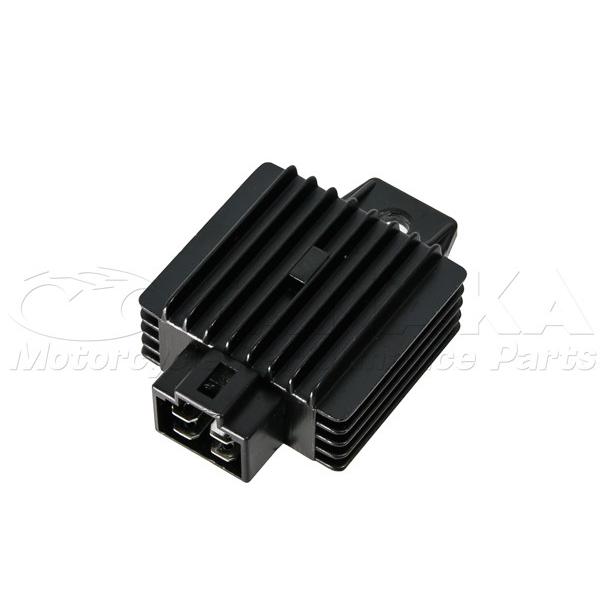 ※詳細な出荷時期はご注文後にメールでご案内します。■商品番号ca1932■商品概要【適合】全波整流器コイル装着エンジン用レギュレーター【本体サイズ】・横：約48mm・縦：約59mm(カプラー部分除く)・厚み：約25mm【カプラー】本体一体2...