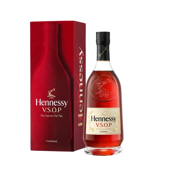 業務用 ギフト 誕生日 プレゼント にも最適！クーポンヘネシー社は、アイルランド出身のリチャード・ヘネシーが1765年にコニャック市で創業で、現在コニャック業界のトップ・セリング・ブランドになっている。ヘネシーVSOPは、グランド、プティッ...