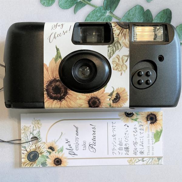 『写ルンです』を可愛くカスタマイズできるカバーと説明タグのセットです♪カメラをご準備いただくだけで簡単に可愛いカメラが作れます！◆カバーの取り付け方 １.インスタントカメラに元々ついているカバーを剥がしてください。２.粘着剤が残っていますの...