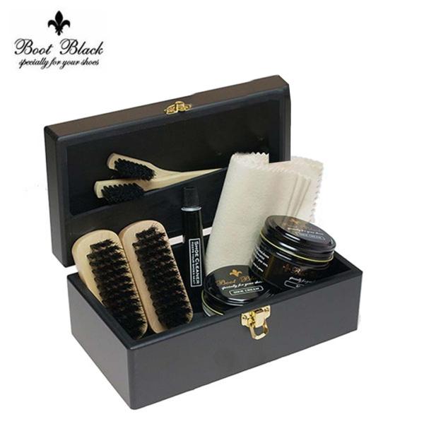 靴の基本的なお手入れセットです（シュークリーム・ブラック/ニュートラル【セット内容】●シュークリーム(ブラック)55ｇ：1個●シュークリーム(ニュートラル)55ｇ：1個●クリーナー：1個●ブラシ104：2個●竹ようじ：2本●クロス：2枚MA...