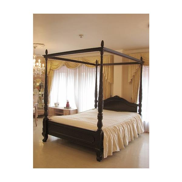 輸入オーダー家具 天蓋ベッド クィーンサイズの魅力を分析