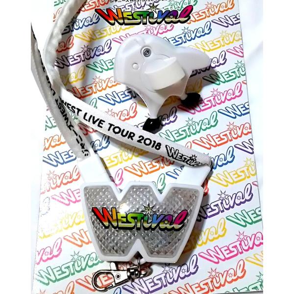 ジャニーズwest Westival ネックレス ペンライト 公式グッズ 中古ランクb Buyee Buyee 日本の通販商品 オークションの代理入札 代理購入