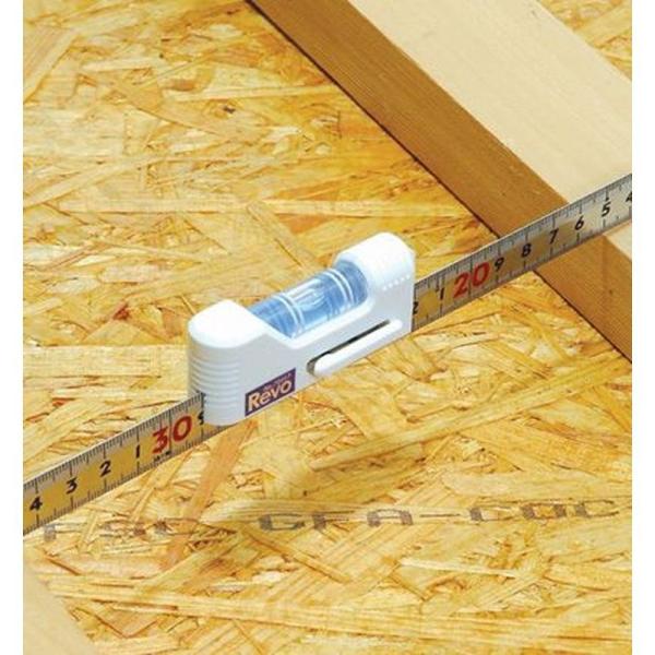 [Release date: October 30, 2017]白い基準線は気泡管のウラ側の線が眼立たないので見やすいです。（メーカー調べ）暗い所でも使える青色蓄光本体：ABS樹脂液体：石油系液本体サイズ：71mm×19mm×25mm質量：...