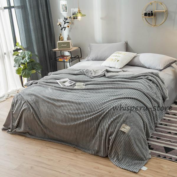 材質:フランネルそれは光沢があり、柔らかく、そして肌は気持ちいい。 肌触りの良い生地、カラフルで高級感、部屋の雰囲気を変える！それは睡眠中暖かく保ち、日中のほこりや汚染からコアを保護します。 早春と夏のエアコンとエアコン、秋の適度な冷たい肌...