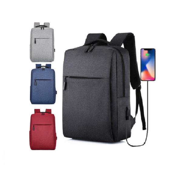 【便利】モバイルバッテリ専用のUSBポートも配置し、背負ったまま携帯を充電できます。ショルダーベルトには、小物入れポケットがついています。交通系ICカードなど収納可能。なお、背面部分はスーツケースとセットアップができる構造になっており、持ち...