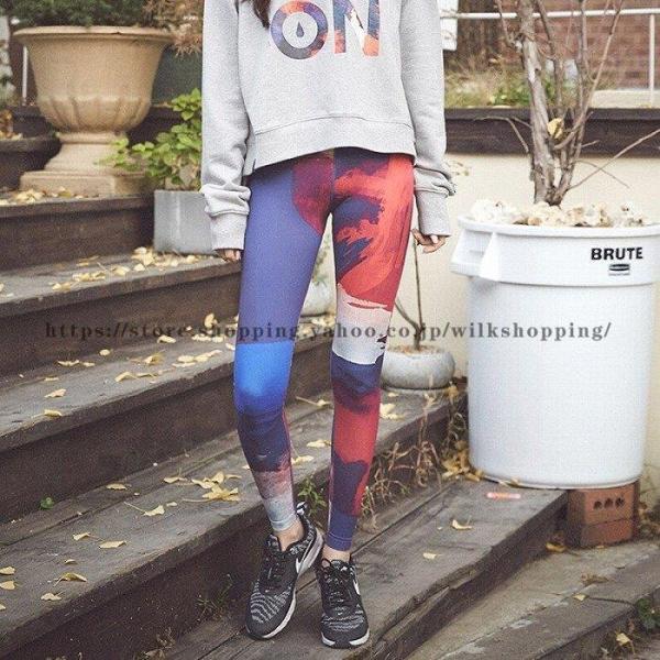 商品情報素材ナイロン78％ ポリウレタン22％生地厚さ（満点★五つ）★★★サイズ平置き寸法Sウエスト64cm  丈78cmMウエスト68cm 丈7cmLウエスト72cm 丈80cmコメント★着ていても、見ていても元気をもらえるそうなウェア！...