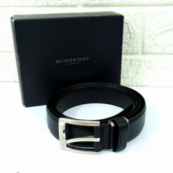 美品　BURBERRY LONDON 本革レザーベルト ロゴ刻印 ブラック BURBERRY（バーバリー） BURBERRY LONDON レザー ベルト ブラック
