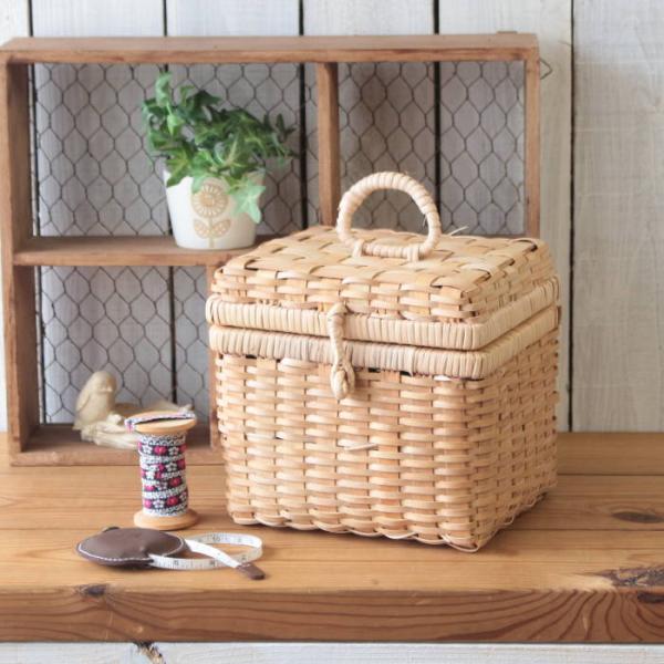 かご バスケット 収納 おしゃれ 裁縫箱 ソーイングバスケット 救急箱 薬箱 籠 ケース ナチュラルバスケット フタ付き 収納ボックス 天然素材 生活雑貨 Willdo 通販 Yahoo ショッピング