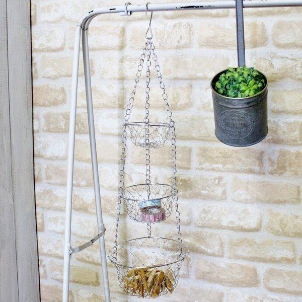 ３段バスケット ワイヤーバスケット 吊り下げバスケット フック付きバスケット 収納 かご カゴ ランドリーグッズ 洗濯バサミ入れ フルーツバスケット Sサイズ 607 生活雑貨 Willdo 通販 Yahoo ショッピング