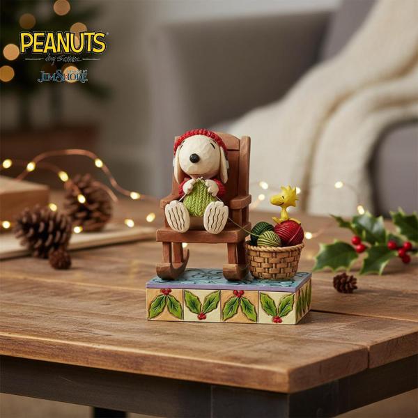 In a Nutshell クリスマス ピーナッツ型 置き物 Nativity in A Nutshell - Set of Three Handmade Walnut Shell