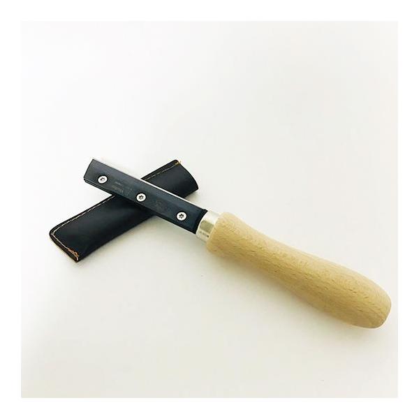 切れ味が悪くなったら刃を変えることができ、研ぐ必要がない画期的なリードナイフです！替え刃は市販のカッターナイフの刃を使用する事が出来、誰でも簡単に専用ドライバーで刃を変えることができます。右利き、左利き問いません。替刃10枚、専用ドライバー...