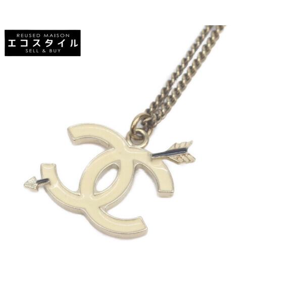 CHANEL（シャネル） 10P エナメル アイボリー ココマーク アロー