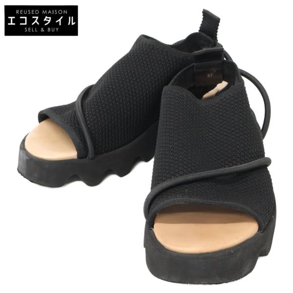 ISSEY MIYAKE MEN ブラックサンダル Issey Miyake Men Black Stripe Sandals Issey Miyake Men