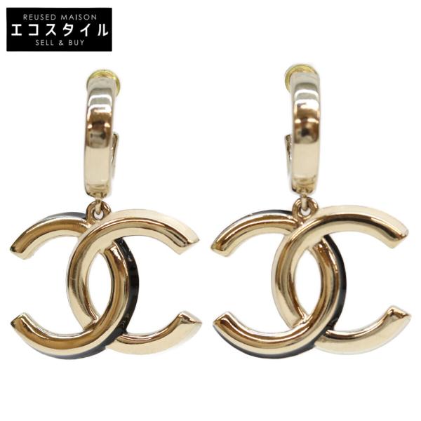 大人気　CHANEL　片耳　ピアス　ココマーク　スイング　A22K CHANEL（シャネル） A22K ゴールド ビッグココマーク フープピアス