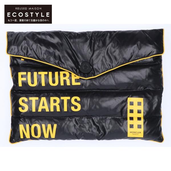 美品 モンクレール BUSTA PIUMINO ナイロン ダウン クラッチバッグ