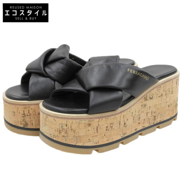 新品同様 Salvatore Ferragamo サルヴァトーレフェラガモ ENGRACIA