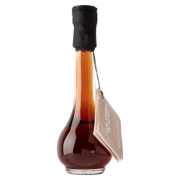 ※こちらの商品は取り寄せ商品となりますので、メーカー欠品の場合はご了承下さい。 古代ローマから伝わる万能調味料！カタクチイワシの内臓と頭を取り除き約６ヶ月間熟成させて塩蔵アンチョビに仕上げ、袋に詰めてろ過しています。ろ過の過程を１０回繰り返...