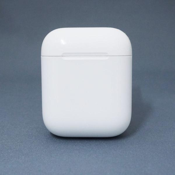 Apple AirPods with Charging Case エアーポッズ 充電ケースのみ
