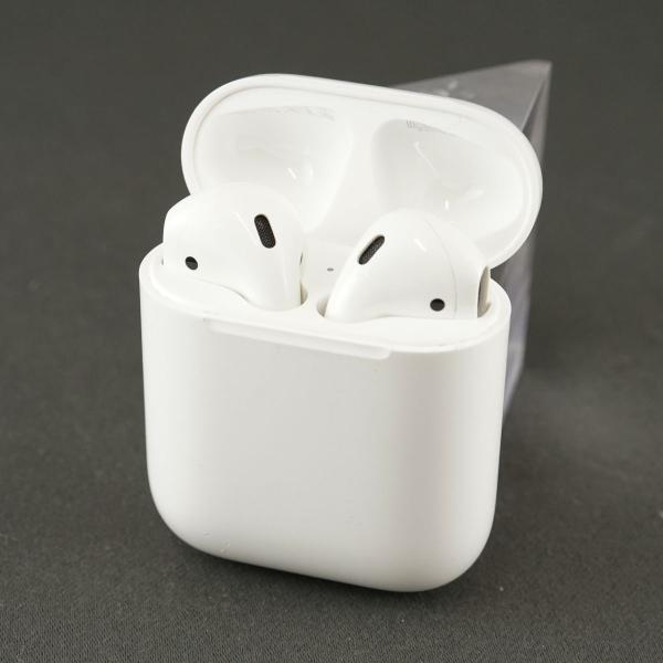 Apple AirPods with Charging Case エアーポッズ ワイヤレス