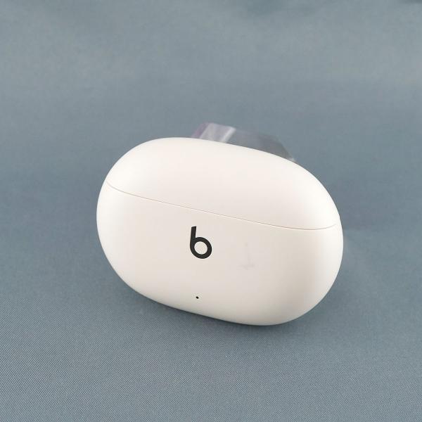 Beats by Dr.Dre Studio Buds+ 充電ケースのみ USED美品 ワイヤレスイヤホン 充電器 チャージングケース A2870 アイボリー 完動品 V0613