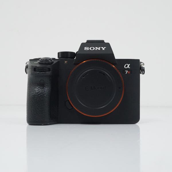 SONY α7R III ILCE-7RM3 ボディ 良品 4240万画素 SONY α7R III ILCE-7RM3 ボディ 良品 4240万画素