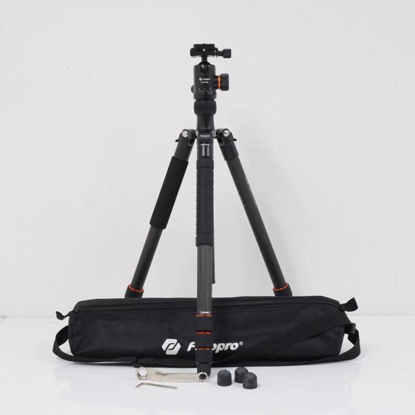 Fotopro FPH-52Q + X-go PLUS トラベル三脚 USED美品 アルカスイス互換プレート対応 自由雲台 カーボン 完動品 CE5205 Fotopro FPH-52Q + X-go PLUS トラベル三脚 USED美品 アルカ