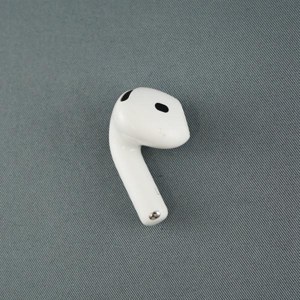 【動作確認済】AirPods第4世代 ANCなし　A3053 左イヤホン 美品】AirPods4 第四世代 左耳 ノイズキャンセリングなし A3053