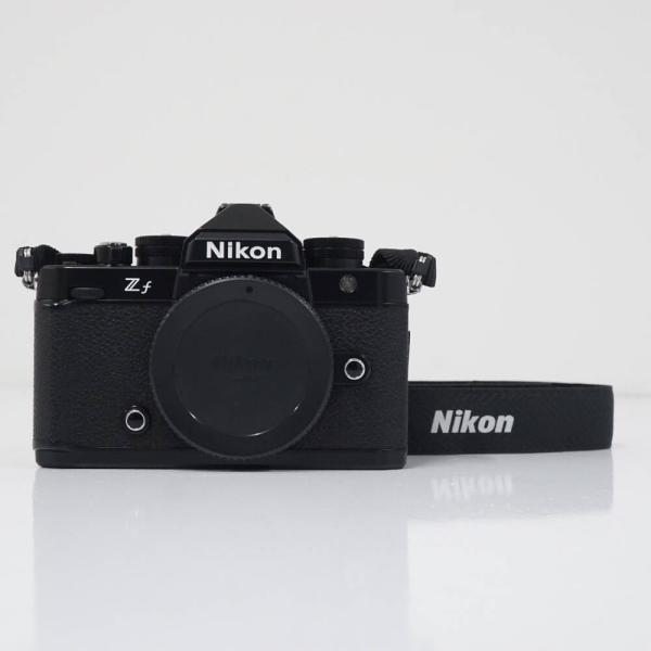美品】ニコン Nikon Z8 ボディ ミラーレス一眼 ショット数5538 Z