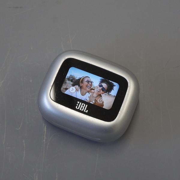 JBL（ジェイビーエル） JBL Live Beam 3 充電ケースのみ USED品 充電器