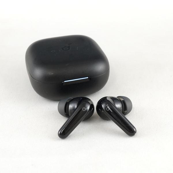 ANKER Soundcore P31i 完全ワイヤレスイヤホン USED美品 D1202 ノイズキャンセリング ANC マイク IP55 低音 防塵 防水 完動品 V2574