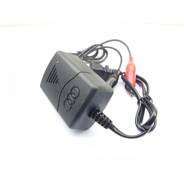 自動車用 バッテリー 充電器 自動車 電動自転車 バイク カーバッテリー 12V バッテリー充電器 カー用品 メンテナンス用品
