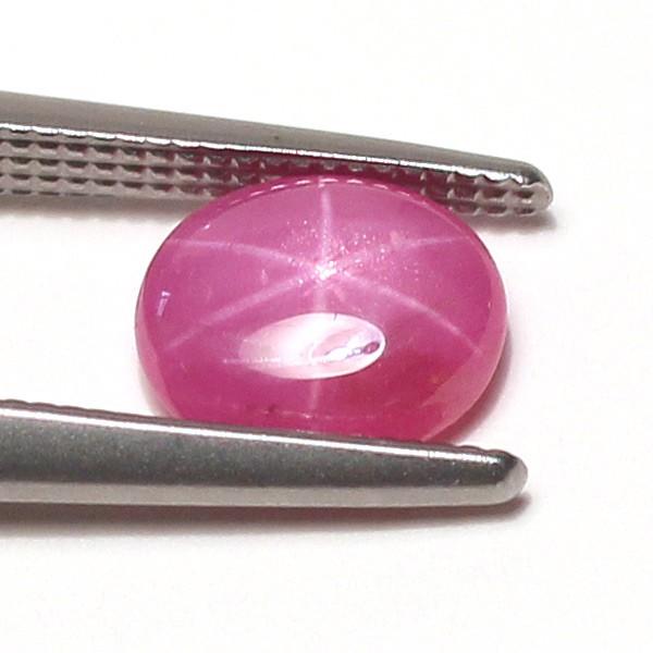 宝石ルース 裸石 スタールビー0.971ct 6条のスターがはっきり 6.6mm