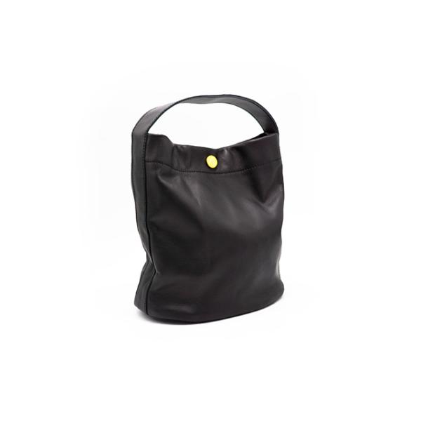 極美品 DRESS HIPPY レザーバケットバッグ 巾着 本革 黒 wolfpack-ss_dh-bucket-bag
