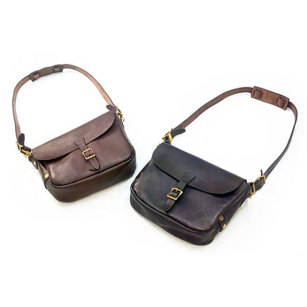 全2色【vasco/ヴァスコ】「Leather Postman Shoulder Bag”Small