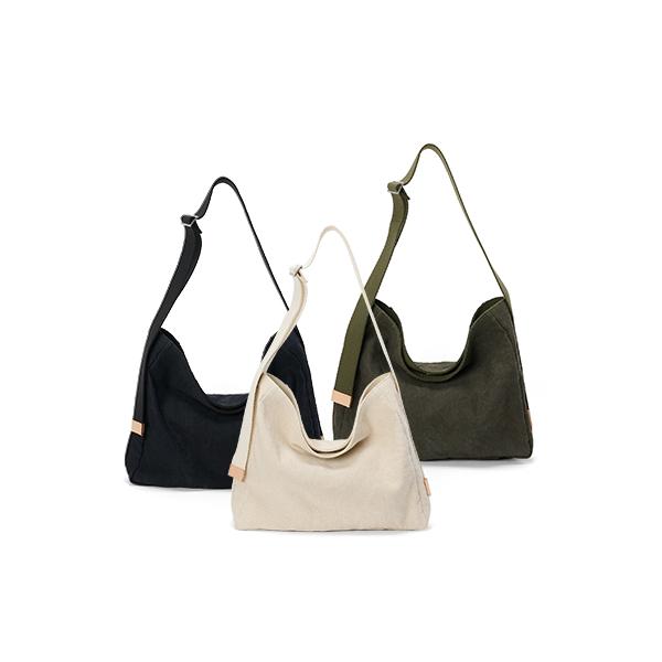Hender Scheme（エンダースキーマ） スクエアショルダーバッグ