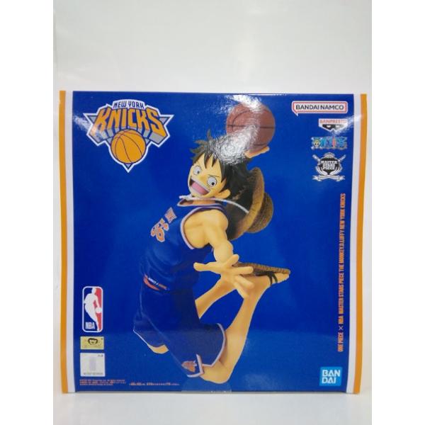 中古】【未開封】ワンピースベースショップ NBA newyoak knicksルフィ