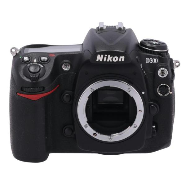 Nikon ニコン/デジタル一眼/D300 ボディ/2050134/Bランク/69【中古】 Nikon ニコン/デジタル一眼/D300 ボディ/2050134/Bランク/69