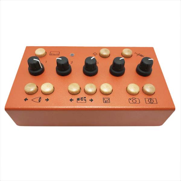 CRITTER＆GUITARI クリッター＆ギターリ/EYESY ビデオシンセサイザー