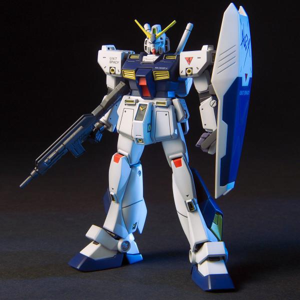 【新品】HGUC 1/144 ガンダム NT-1　機動戦士ガンダム0080　ガンプラ　プラモデル　模型　バンダイ