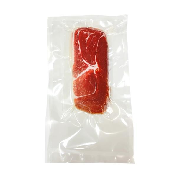 11ヶ月熟成のスペイン産生ハムを日本国内でスライス加工し、冷凍パックにしました。1枚1枚にシートを挟んでおり、取りやすくなっています。（約13枚入り）ほどよい塩味で、上品な味わいが特徴。サンドイッチやサラダのトッピングに最適です。（国内加工...