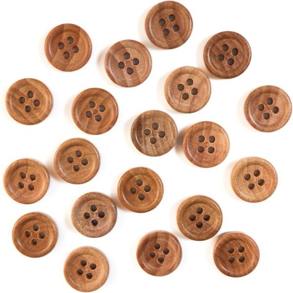 ●【サイズ】直径約11.5mm　【数 量】20個　【1粒の厚み】約3.3mm　【1粒の重さ】約0.2g●【ボタンの形】四つ穴ボタン　【材 質】木●【カラー】ブラウン　【模様について】両面に木目模様があります。●【特 徴】糸通し用の穴が四つ空...